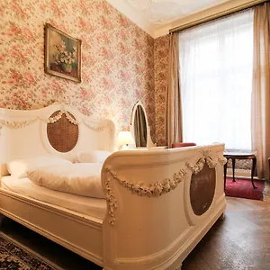 https://hotel-pension-funk.find-berlin-hotels.com